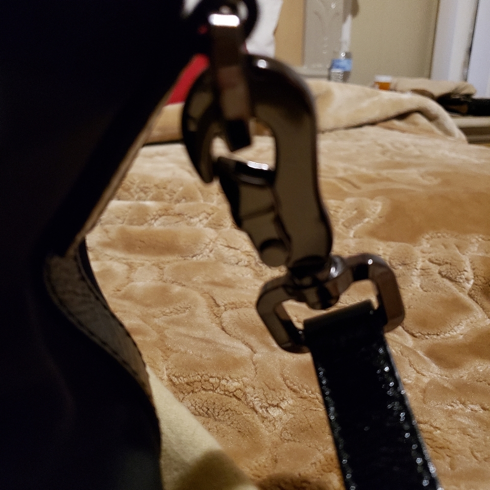 Burberry purse - Picture 3 of 10